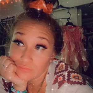 Meet your Posher, Jacquelyn